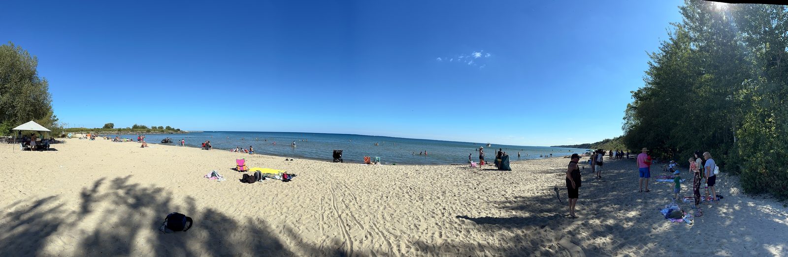 Panoramic view of the Lake Michigan beach