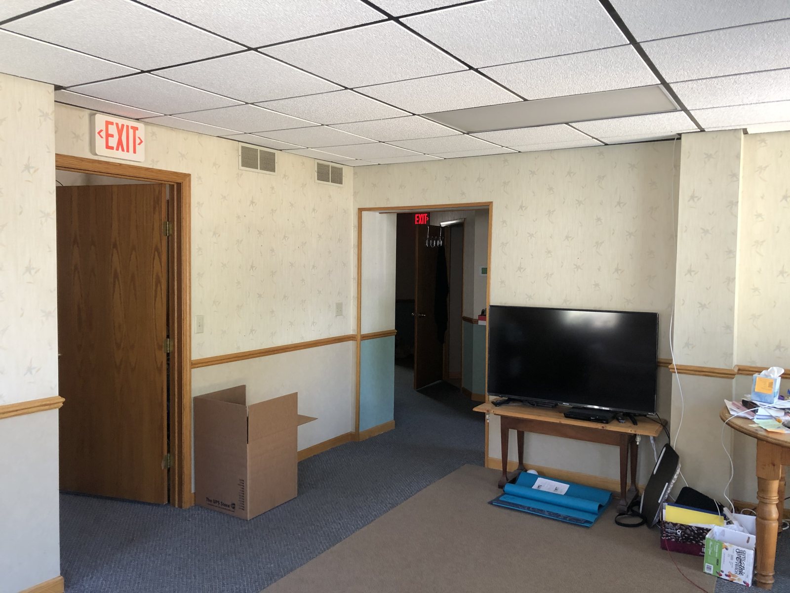 2020 · Before: drop ceilings, fluorescent panels and exit signs from its office days